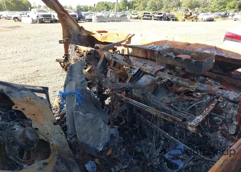 2021 Ram 1500 Laramie 4X4 5'7 Box из США, поврежденный, VIN 1C6SRFJT5MN774741